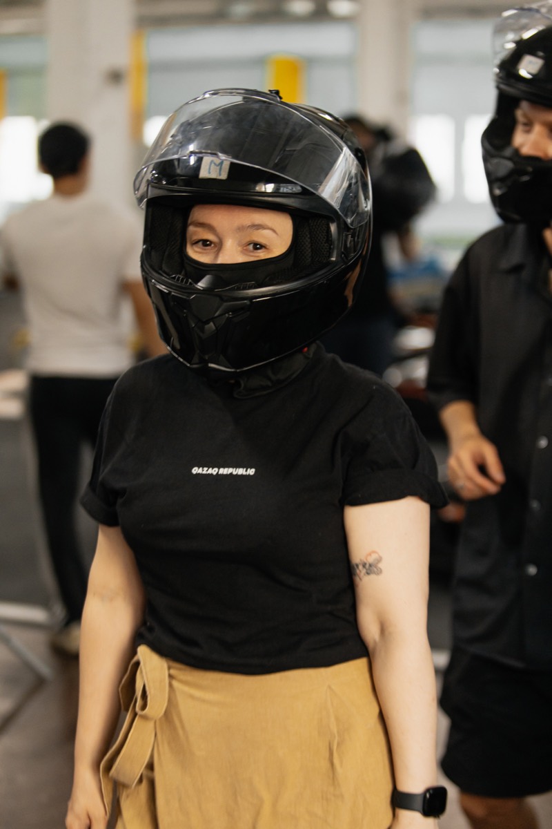 Berlin race — frame 0852