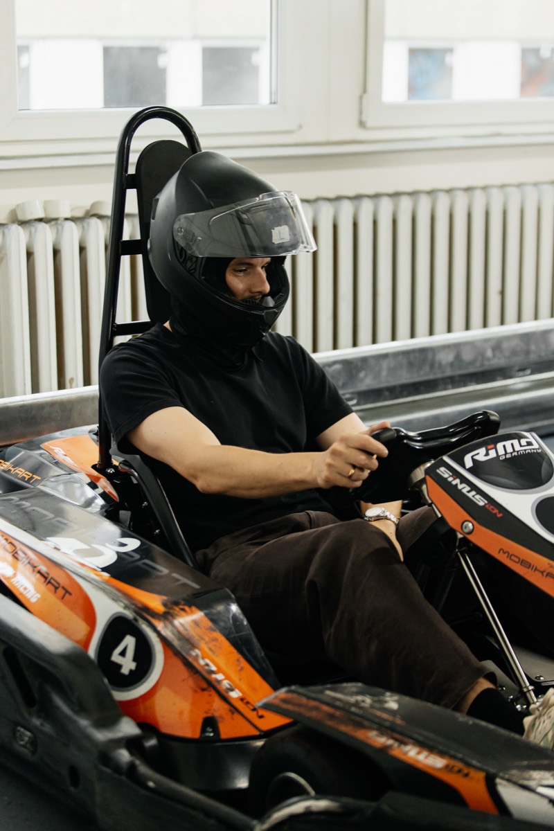 Berlin race — frame 0969