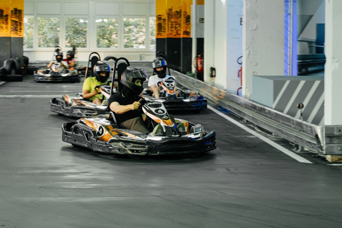 Berlin race — frame 1087
