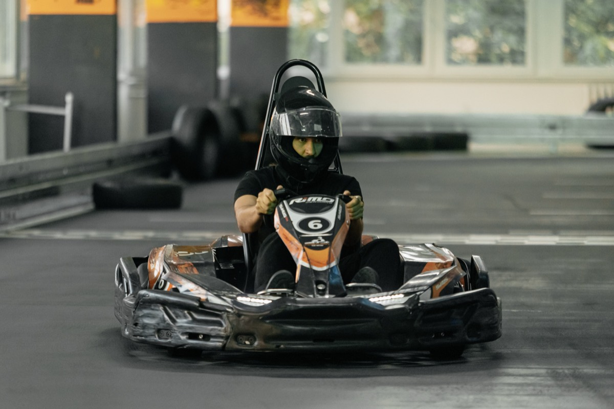 Berlin race — frame 1207