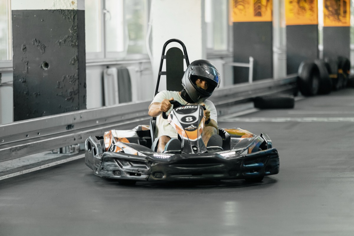 Berlin race — frame 1228